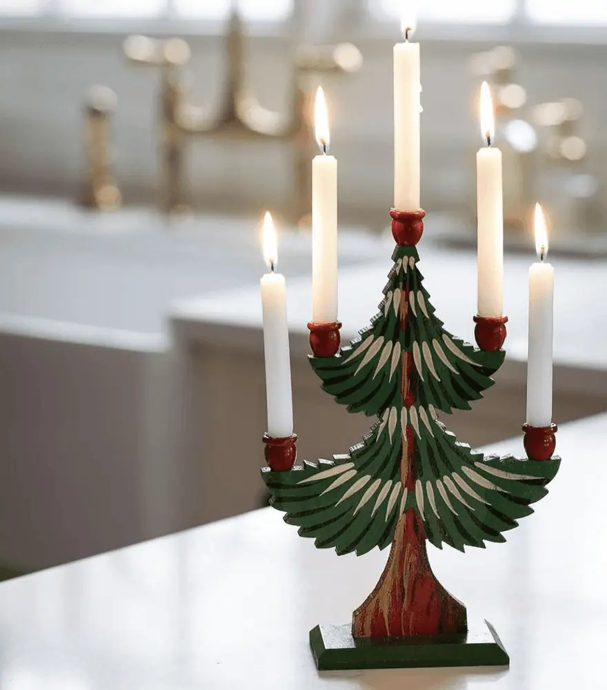 Snowy Cedar Christmas Candle — Aurelia Candles